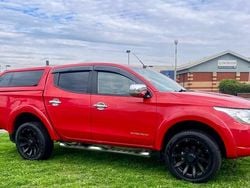 Red Used 2016 Mitsubishi L200 Pickup | £8,650 (Good price)