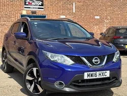 Blue Used 2016 Nissan Qashqai N-Connecta SUV | £7,250 (Good price)