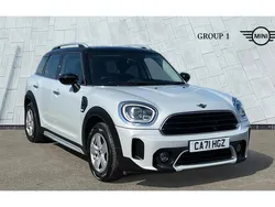 White silver Used 2022 Mini Cooper Countryman Classic SUV | £18,750 (Good price)