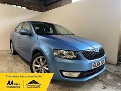Blue Used 2014 Skoda Octavia Elegance Hatchback | £6,495 (Fair price)
