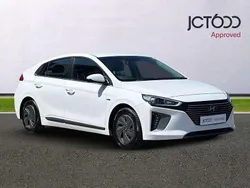 White Used 2018 Hyundai Ioniq Premium Sedan | £9,507 (Fair price)