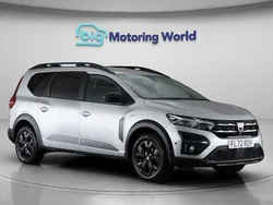 Grey Used 2022 Dacia Jogger Extreme MPV | £14,100 (Fair price)