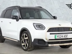 White Used 2024 Mini Countryman SUV | £36,287 (Fair price)