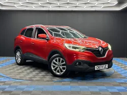 Red Used 2017 Renault Kadjar Dynamique SUV | £4,490 (Fair price)
