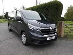 Grey New 2024 Renault Trafic Van | £39,588