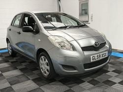 Silver Used 2010 Toyota Yaris T2 Hatchback | £1,995 (Good price)