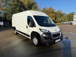 White Used 2020 Peugeot Boxer Van | £10,995 (Good price)