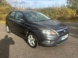 Grey Used 2010 Ford Focus Zetec Hatchback | £1,995 (Fair price)