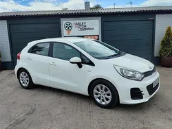 White Used 2015 Kia Rio Hatchback | £4,995 (Fair price)