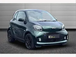 Racing green Used 2021 Smart ForTwo Electric Drive Coupe | £14,895