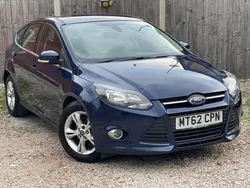 Blue Used 2013 Ford Focus Zetec Hatchback | £2,999 (Good price)