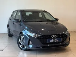Pearl aurora grey Used 2023 Hyundai i20 SE Hatchback | £15,750 (Fair price)
