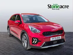 Red Used 2022 Kia Niro 2 SUV | £15,995 (Good price)