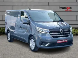 Urban grey New 2024 Renault Trafic Van | £22,790