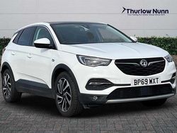 White Used 2019 Vauxhall Grandland X Elite SUV | £9,650 (Good price)