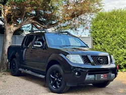 Black Used 2015 Nissan Navara Tekna Pickup | £11,990 (Fair price)