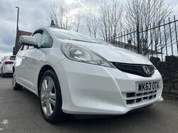 White Used 2013 Honda Jazz ES Hatchback | £6,995 (Fair price)