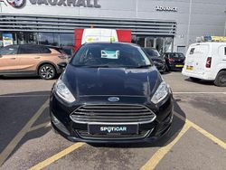 Black Used 2016 Ford Fiesta Zetec Hatchback | £5,499 (Fair price)