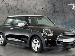 Black Used 2021 Mini Cooper Classic Hatchback | £14,990 (Fair price)