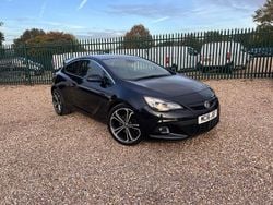 Black Used 2016 Vauxhall Astra GTC Edition Hatchback | £6,495 (Fair price)