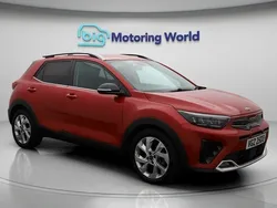 Used 2021 Kia Stonic 2 SUV | £11,700 (Fair price)