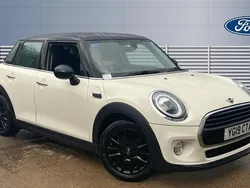 Used 2021 Mini Cooper Classic Hatchback | £11,199 (Good price)