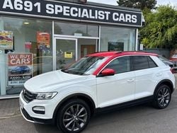 White Used 2018 VW T-Roc Design SUV | £13,150 (A bit pricey)