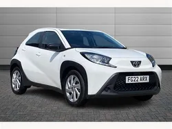 White Used 2022 Toyota Aygo PURE Hatchback | £10,795 (Fair price)
