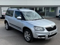 Silver met. Used 2017 Skoda Yeti Outdoor Drive SUV | £16,795 (Expensive)