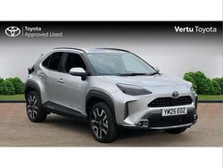Silver Used 2025 Toyota Yaris Cross SUV | £29,936