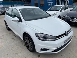 White Used 2018 VW Golf VII SE Hatchback | £11,195 (Fair price)
