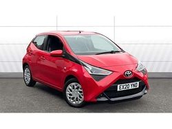Red Used 2020 Toyota Aygo X-play Hatchback | £9,059 (Fair price)