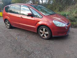 Orange Used 2006 Ford S-MAX Titanium MPV | £1,200 (Super price)