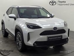 Used 2022 Toyota Yaris Hybrid SUV | £22,145 (A bit pricey)