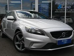 Silver Used 2016 Volvo V40 R-Design Estate | £9,500 (Fair price)