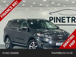 Grey Used 2018 Kia Sorento 2 SUV | £16,999 (Fair price)