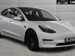 White Used 2021 Tesla Model 3 Performance Sedan | £17,900 (Good price)