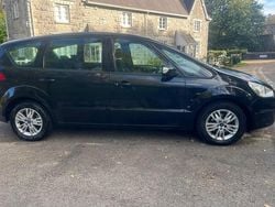 Black Used 2012 Ford S-MAX Zetec MPV | £2,000 (Super price)