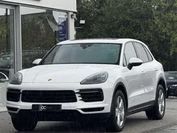 Used 2022 Porsche Cayenne S E-Hybrid SUV | £57,990 (Fair price)