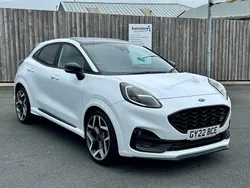 White Used 2022 Ford Puma ST Hatchback | £17,500 (Fair price)
