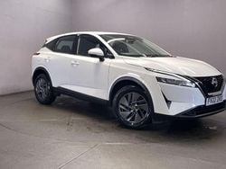 White Used 2022 Nissan Qashqai Acenta Premium SUV | £15,699 (Good price)