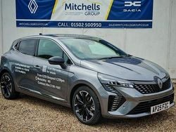 Used 2025 Renault Clio V Techno Hatchback | £17,995 (Fair price)