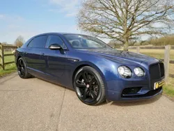 Blue Used 2018 Bentley Flying Spur Sedan | £62,500