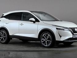 White Used 2022 Nissan Qashqai Tekna SUV | £24,698