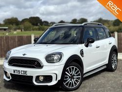 White Used 2019 Mini Cooper S Countryman Sport SUV | £18,990 (Fair price)