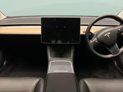 Used 2021 Tesla Model 3 Standard Range Sedan | £18,127 (Fair price)