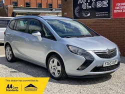 Silver Used 2015 Vauxhall Zafira Tourer MPV | £4,990 (Fair price)