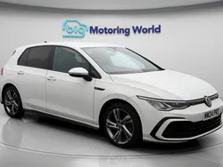 Used 2024 VW Golf VIII R-line | £24,700 (Fair price)