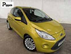 Yellow Used 2015 Ford Ka Zetec Hatchback | £3,295 (Fair price)