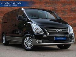 Black Used 2017 Hyundai I800 SE MPV | £13,489 (A bit pricey)